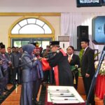 Penandatanganan berita acara sumpah janji serta pelantikan anggota DPR Papua Barat