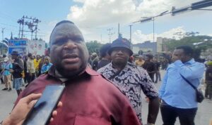 Ketua DPR Papua Barat Orgenes Wonggor